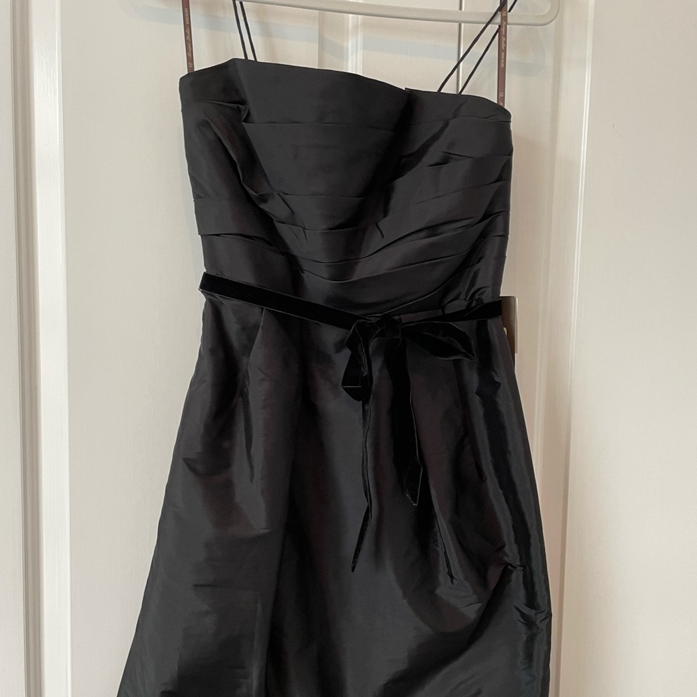 NWT Monique Lhuillier Bridesmaids Dress Size 6